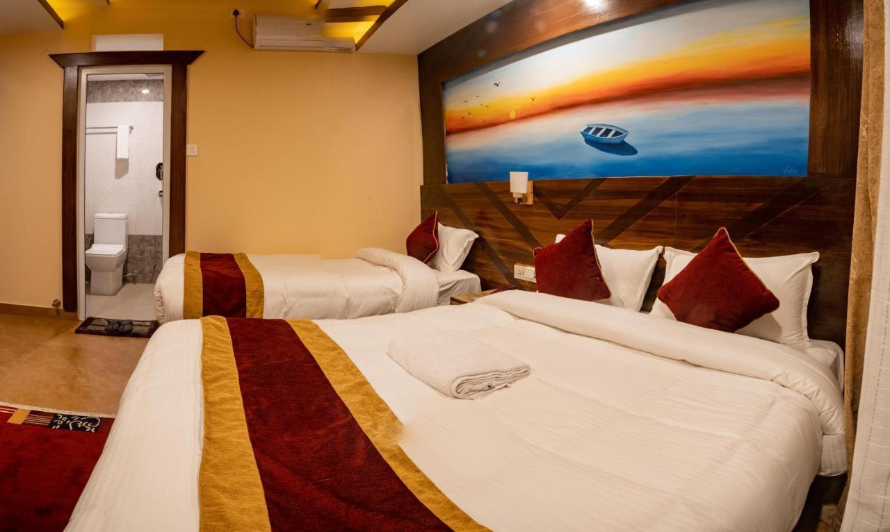 Hotel Satkar Pvt Ltd Pokhara Exterior photo